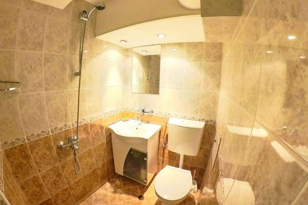 Studio With Courtyard Just Steps Away Vitosha Str 索菲亞 外观 照片